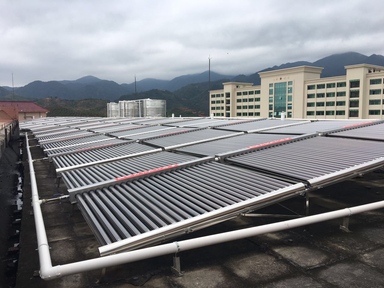 太陽能熱水器工程